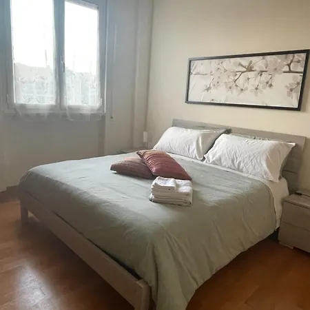 Mon-tis Paolo V - Vicino Metro Cornelia Apartament