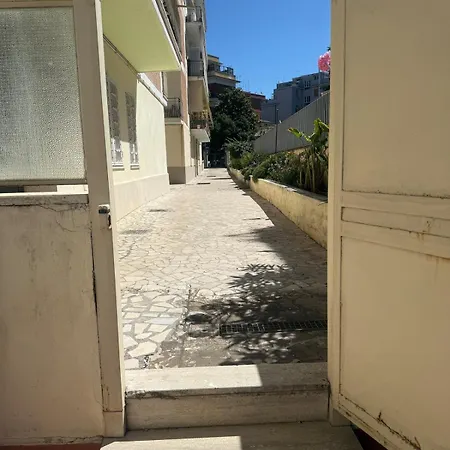 Mon-tis Paolo V - Vicino Metro Cornelia Rzym