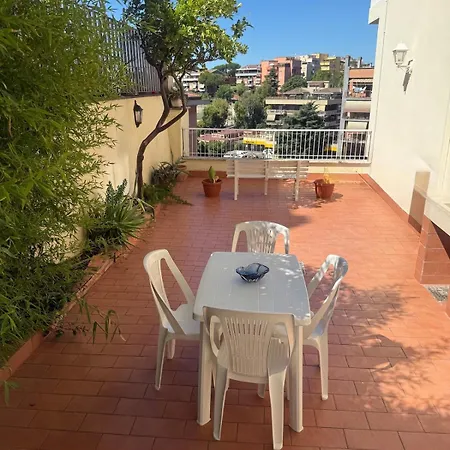 Mon-tis Paolo V - Vicino Metro Cornelia * Rzym